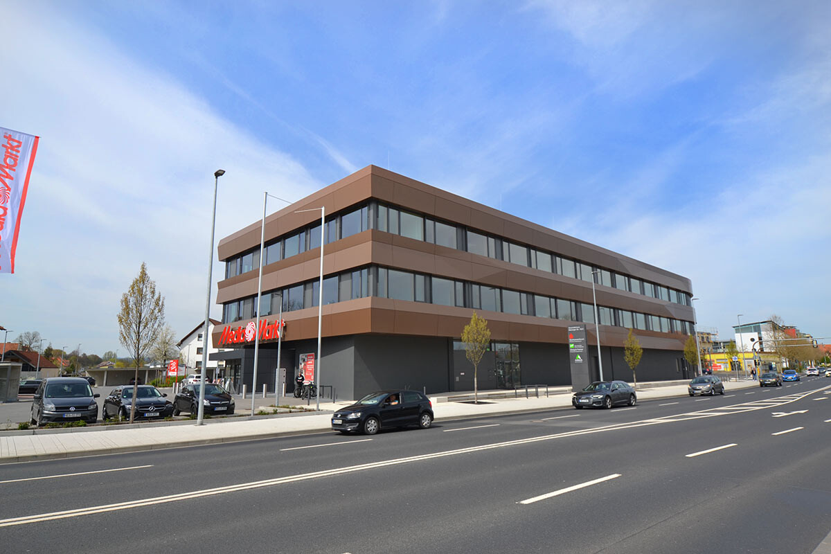Flachdacharbeiten Media Markt Bad Neustadt