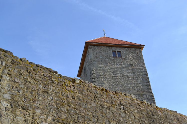 Bergfried-lichtenburg-ostheim-17