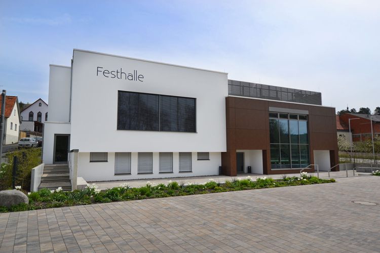 Dorfzentrum-heustreu-01