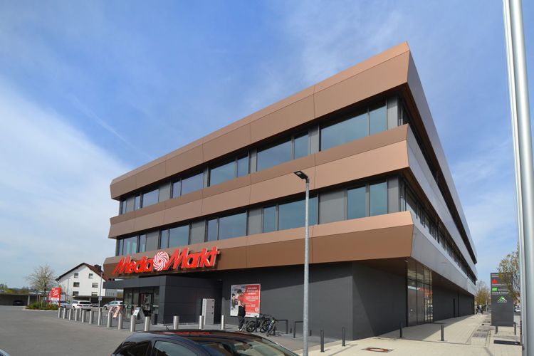 Mediamarkt-bad-neustadt-04